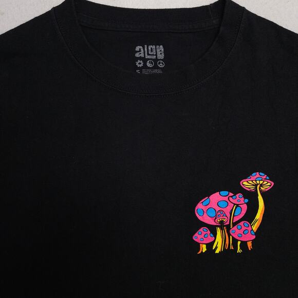 Alab Mushrooms Crew Neck Short Sleeve Graphic T Shirt Mens Size S Black - Picture 1 of 10